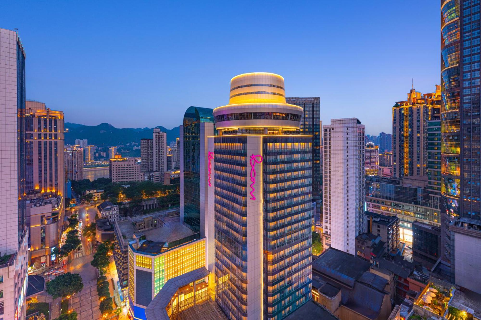 Moxy Chongqing Hotel Bagian luar foto