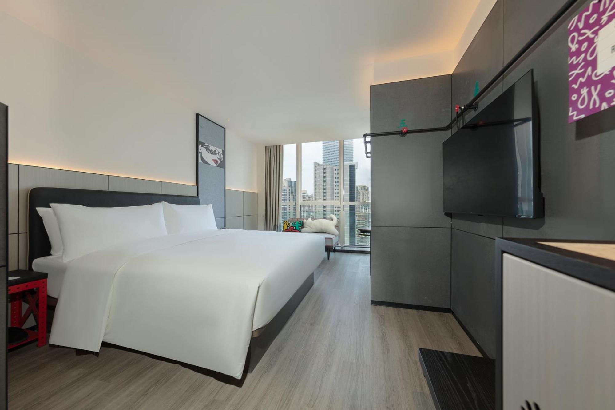 Moxy Chongqing Hotel Bagian luar foto