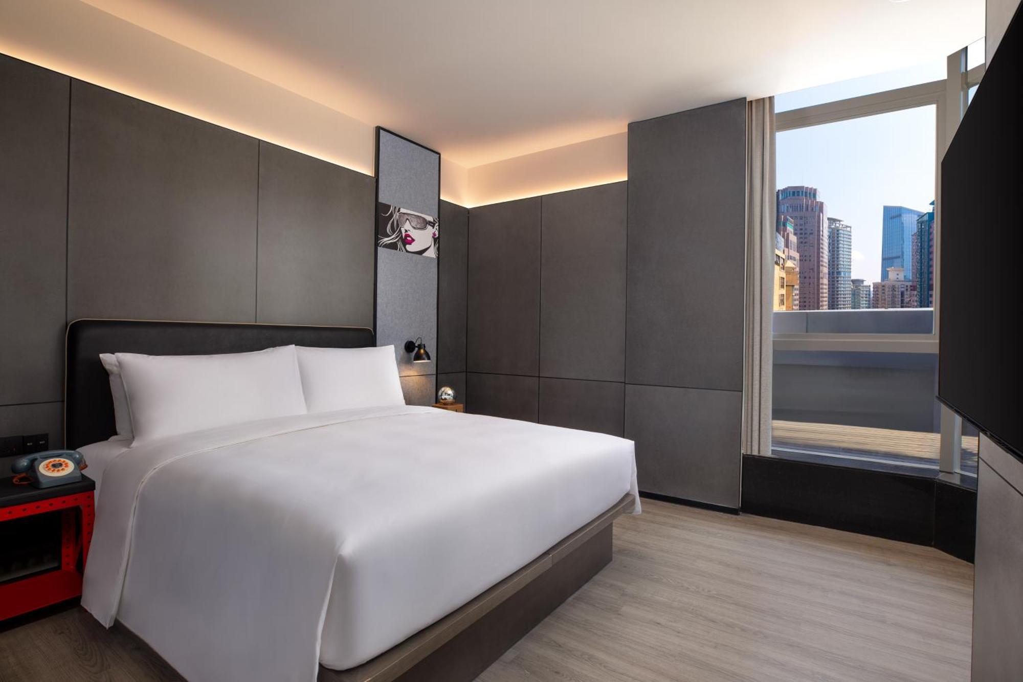 Moxy Chongqing Hotel Bagian luar foto