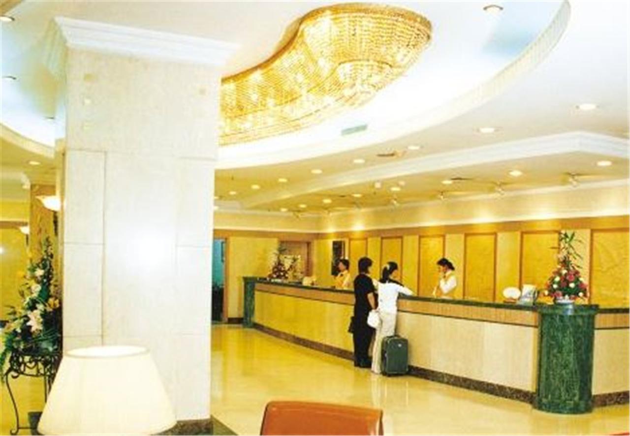 Moxy Chongqing Hotel Bagian luar foto